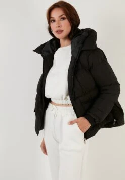 LELA Regular FitGiacca InvernaleBlack Donna Giacche E Blazer L6S21U010-Q11 -Lela d5fbba7b3395495e92ea5f7851ef103a