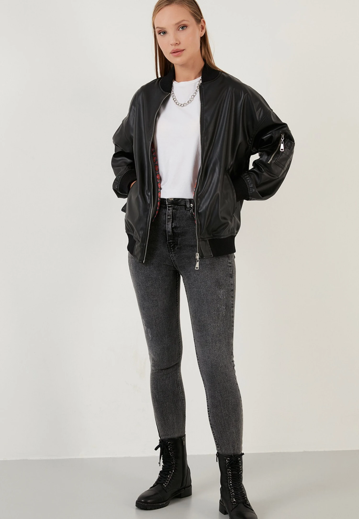 LELA Loose FitGiacca In SimilpelleBlack Donna Giacche E Blazer L6S21U01P-Q11 2 LELA Loose FitGiacca In SimilpelleBlack Donna Giacche E Blazer L6S21U01P-Q11 - immagine 2