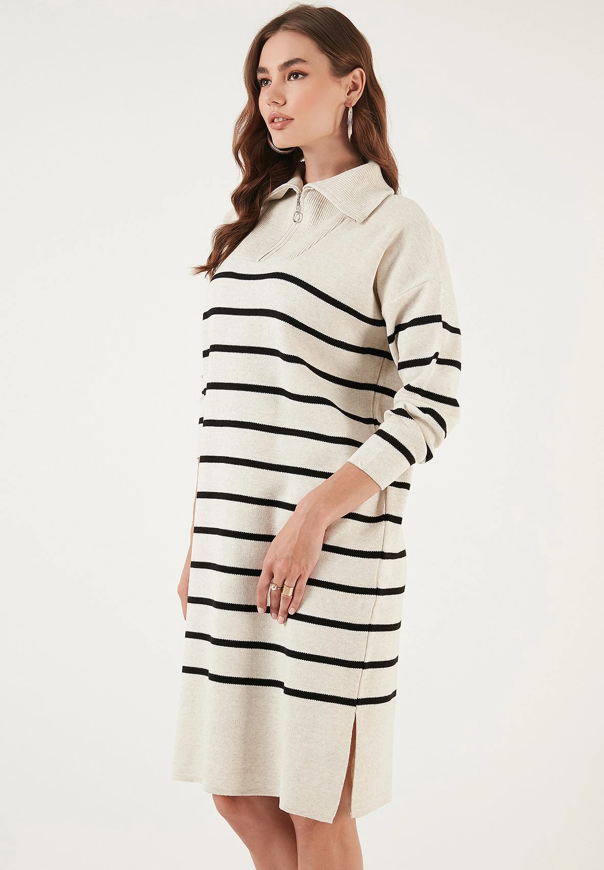 LELA Abito In Maglia - Cream/Black 6 LELA Abito In Maglia - Cream/Black - immagine 6