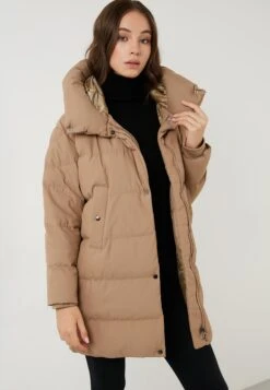 LELA Oversized Inflatable Long Cappotto InvernaleBeige Donna Cappotti L6S21U00B-B11 -Lela e3f33f971e46410dbbbc00f594fd4f0d