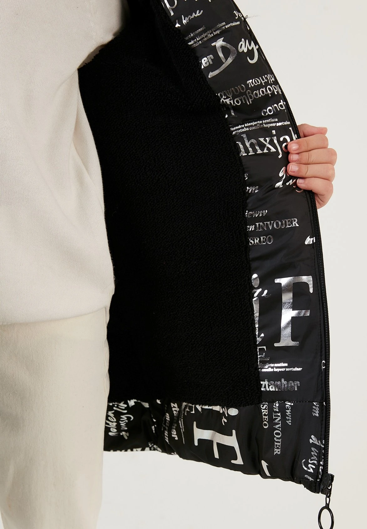 LELA Regular FitCappotto InvernaleBlack Bambini Abbigliamento Outwear L6S23L00F-Q11 4 LELA Regular FitCappotto InvernaleBlack Bambini Abbigliamento Outwear L6S23L00F-Q11 - immagine 4