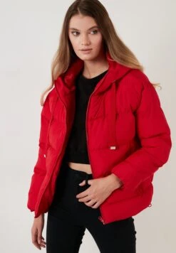 LELA Regular FitGiacca InvernaleRed Donna Giacche E Blazer L6S21U00G-G11 -Lela f0fa5d30ac8f49d5b0faeef82c2af709