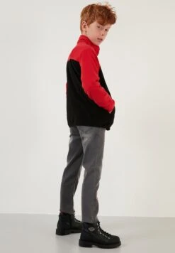 LELA Regular FitFelpa Con ZipRed Black Bambini Pullover & Cardigan L6S24J001-Q11 -Lela f1843a352b474b328ffcc1a982b9b5cb