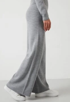 LELA Regular FitMaglioneGrey Donna Pantaloni L6S21I01V-C11 -Lela f250e08f4fdd4b15b0d6e263e29ecfe9