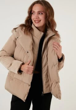 LELA Giacca InvernaleBeige Donna Giacche E Blazer L6S21U00V-B11 -Lela feca88ba93134c82862b78297f8d3a7d